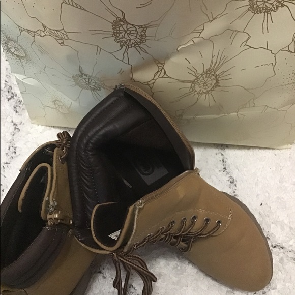 Booties❌SOLD❌ - Picture 4 of 4